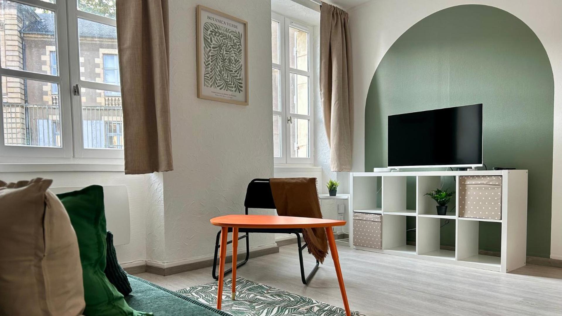 L'idylle Apartment